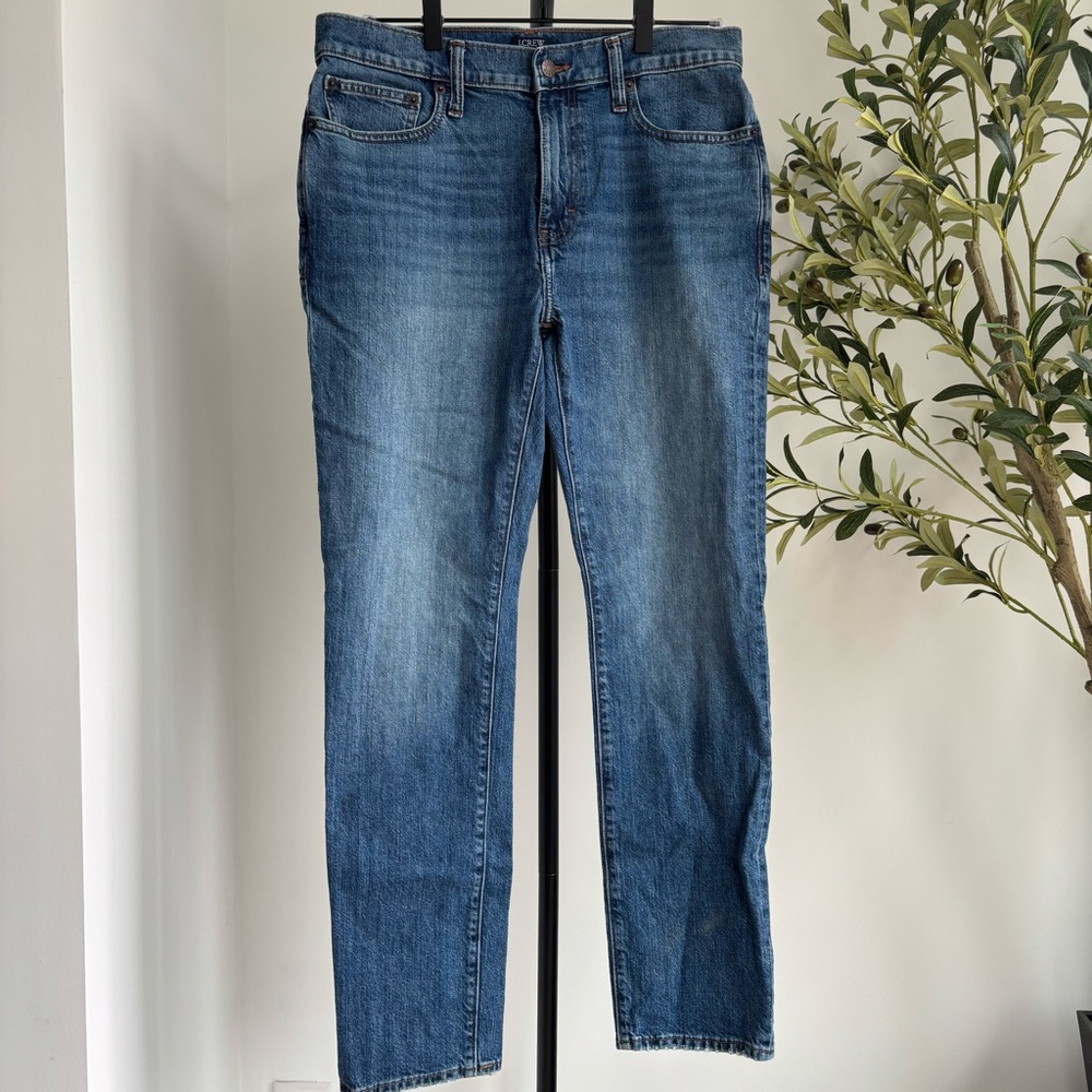 • [J. Crew] Slim Flex Jean •